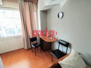 Ενοικιάζεται Studio 30τ.μ. σε ημιόροφο σε πολύ κεντρικό σημείο της πόλης. 