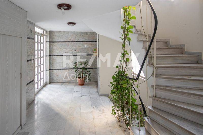 Είσοδος οικοδομής