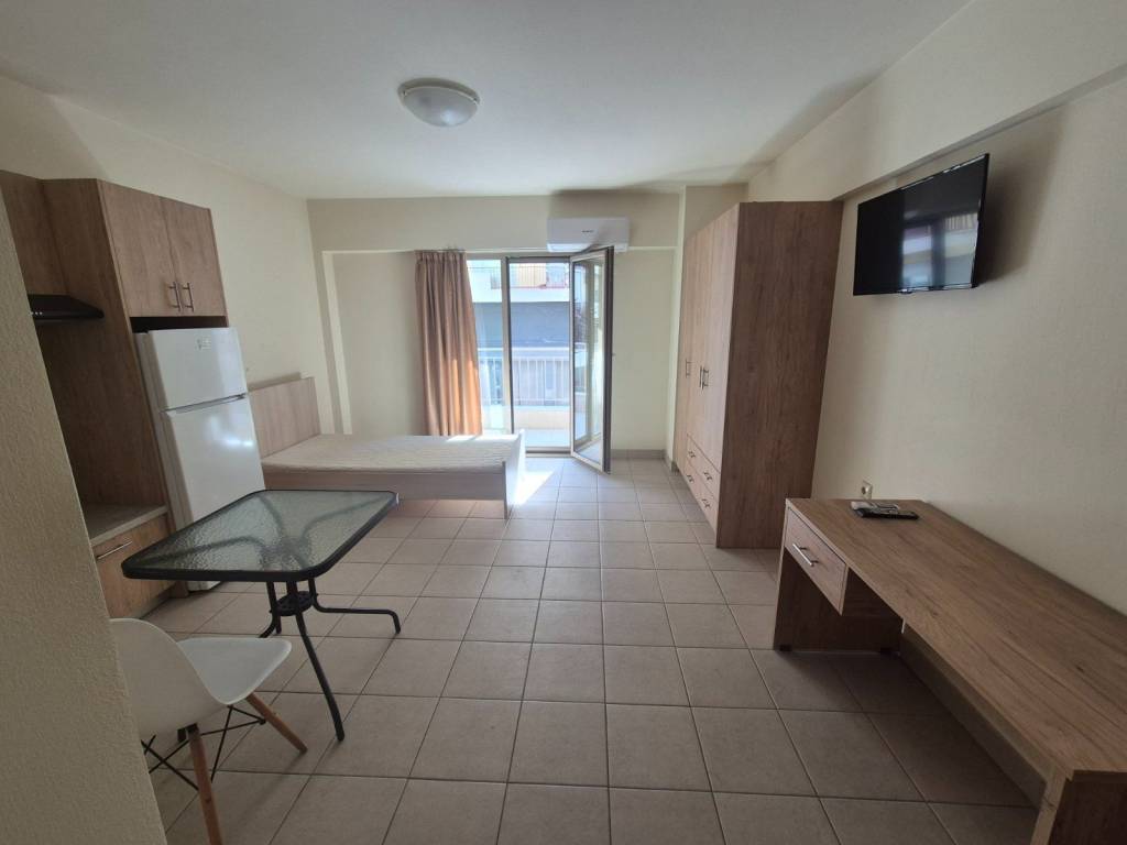 ΣΑΛΟΝΙ-ΥΠΝΟΔΩΜΑΤΙΟ