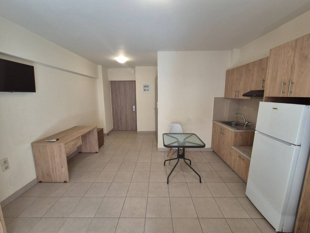 ΣΑΛΟΝΙ-ΥΠΝΟΔΩΜΑΤΙΟ