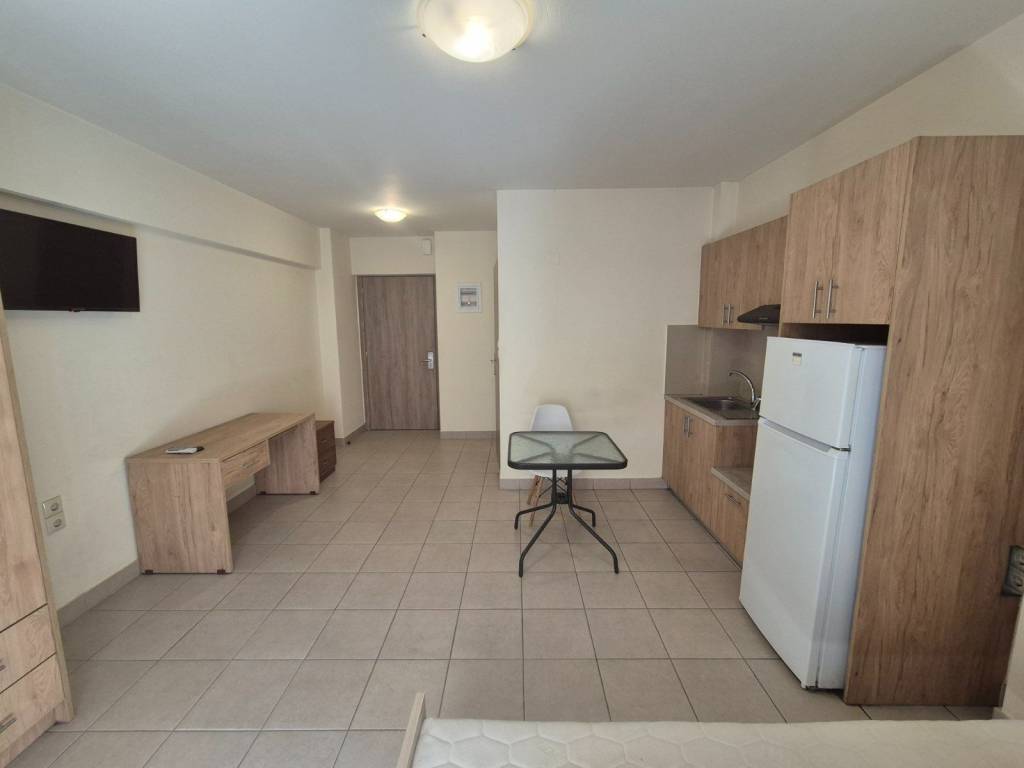 ΣΑΛΟΝΙ-ΥΠΝΟΔΩΜΑΤΙΟ