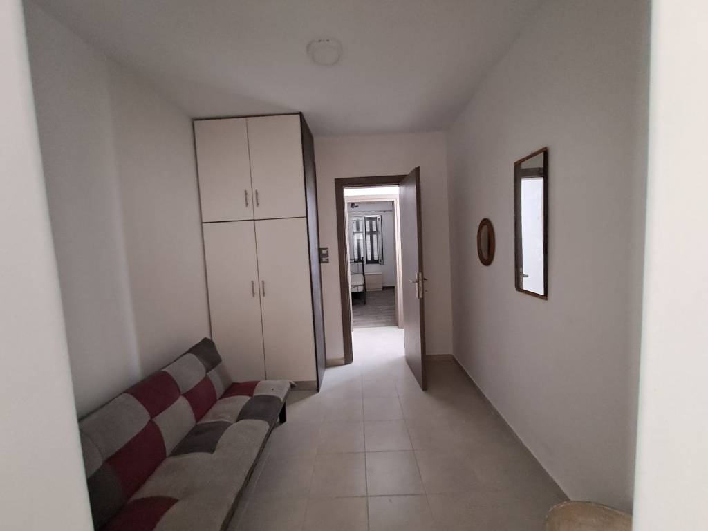 ΧΩΛ-ΔΩΜΑΤΙΟ(3-Ο) ΜΕ ΚΑΝΑΠΕ-ΚΡΕΒΑΤΙ ΚΑΙ ΝΤΟΥΛΑΠΑ