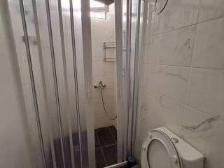 ΚΑΛΟ ΑΝΕΤΟ ΜΠΑΝΙΟ ΜΕ ΝΤΟΥΖΙΕΡΑ