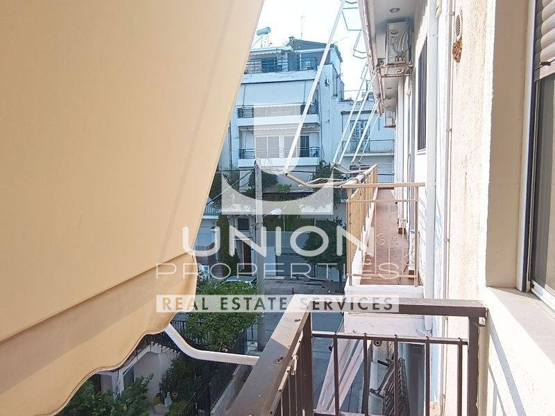 Θέα από μπαλκόνι