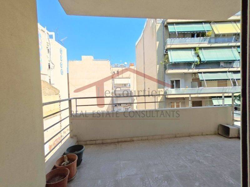 Θέα από μπαλκόνι