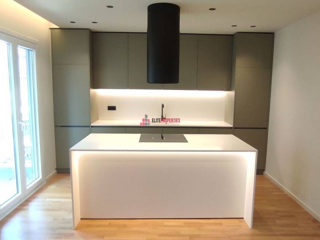 ΣΑΛΟΚΟΥΖΙΝΑ