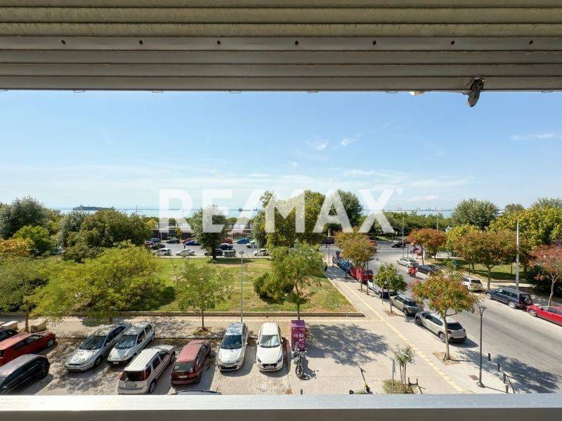 Θέα από μπαλκόνι