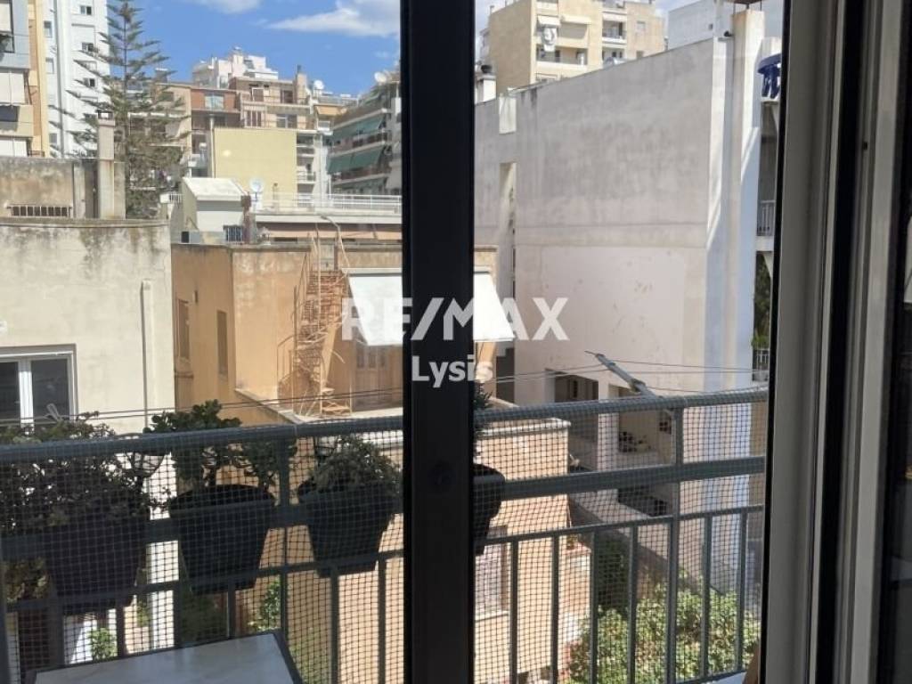 Θέα από μπαλκόνι