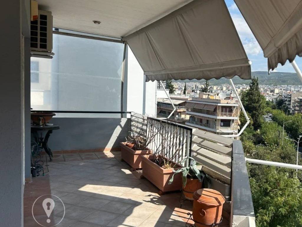 Forumland Real Estate, Βεράντες