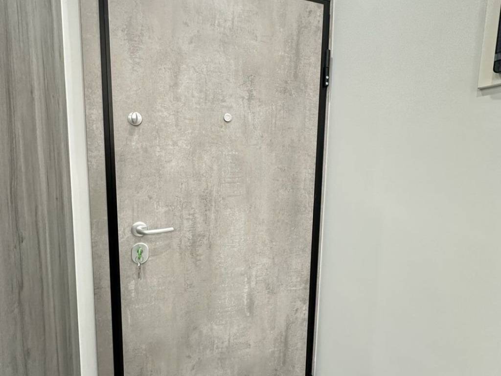 Forumland Real Estate, THorakismene porta