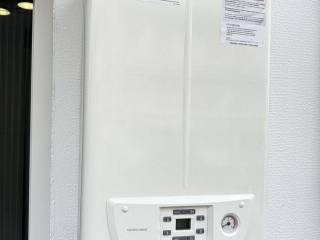 Forumland Real Estate, θερμοστάτης