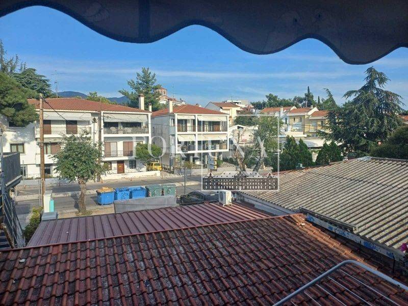 Θέα από μπαλκόνι