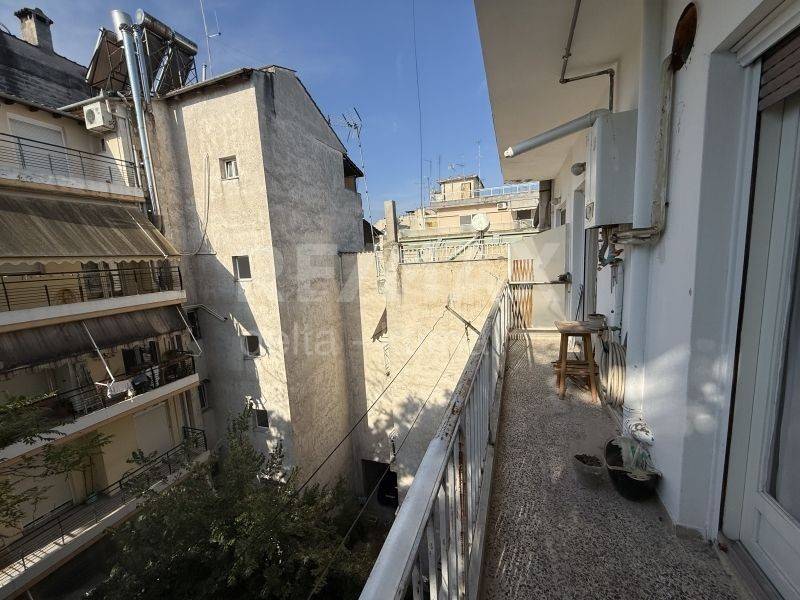 Θέα από μπαλκόνι