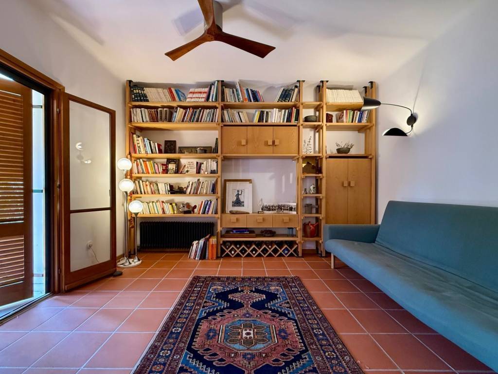 ag._meletiou-_viktorias_sq.-_marni_residential_apartment_for_sale