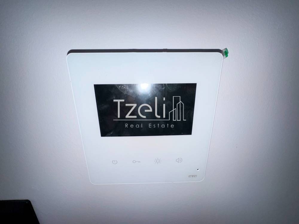 Θυροτηλεόραση