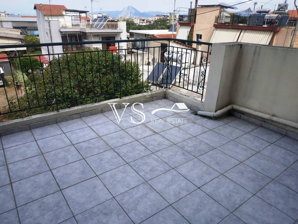 Θέα απο μπαλκόνι