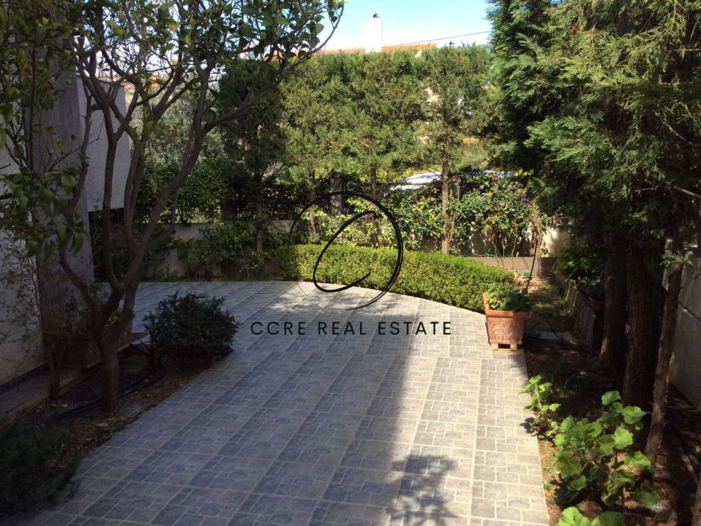 Εξωτερικοι χώροι