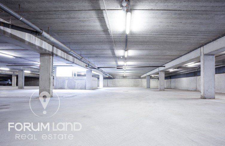 Πολυώροφος σταθμός αυτοκινήτων