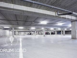 Πολυώροφος σταθμός αυτοκινήτων