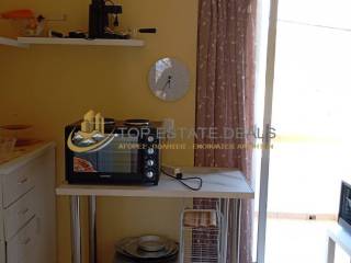 κουζίνα - μπαλκονόπορτα