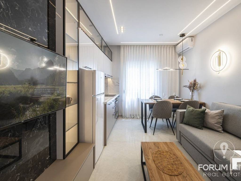 Forumland Real Estate, Σαλοκουζίνα