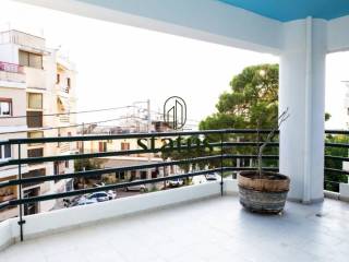 Θέα απο μπαλκόνι