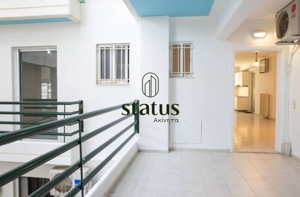 Θέα απο μπαλκόνι