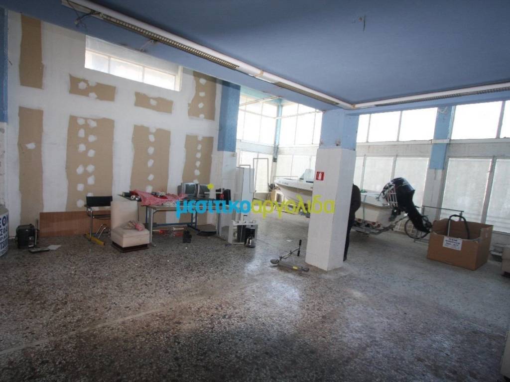 Εσωτερικοι χώροι