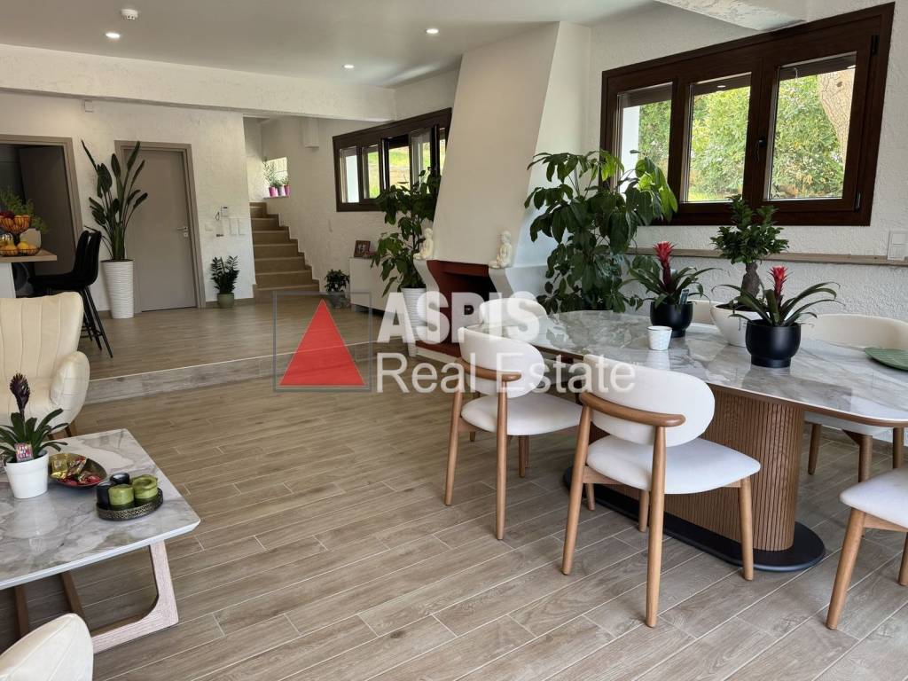 Εσωτερικοι χώροι