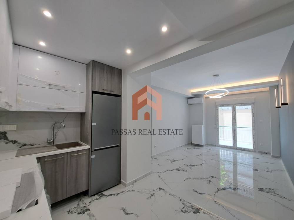 Σαλοκουζίνα