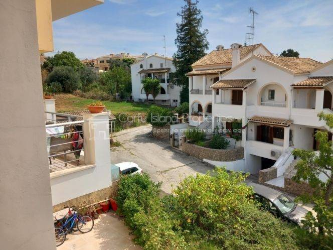 Θέα από μπαλκόνι