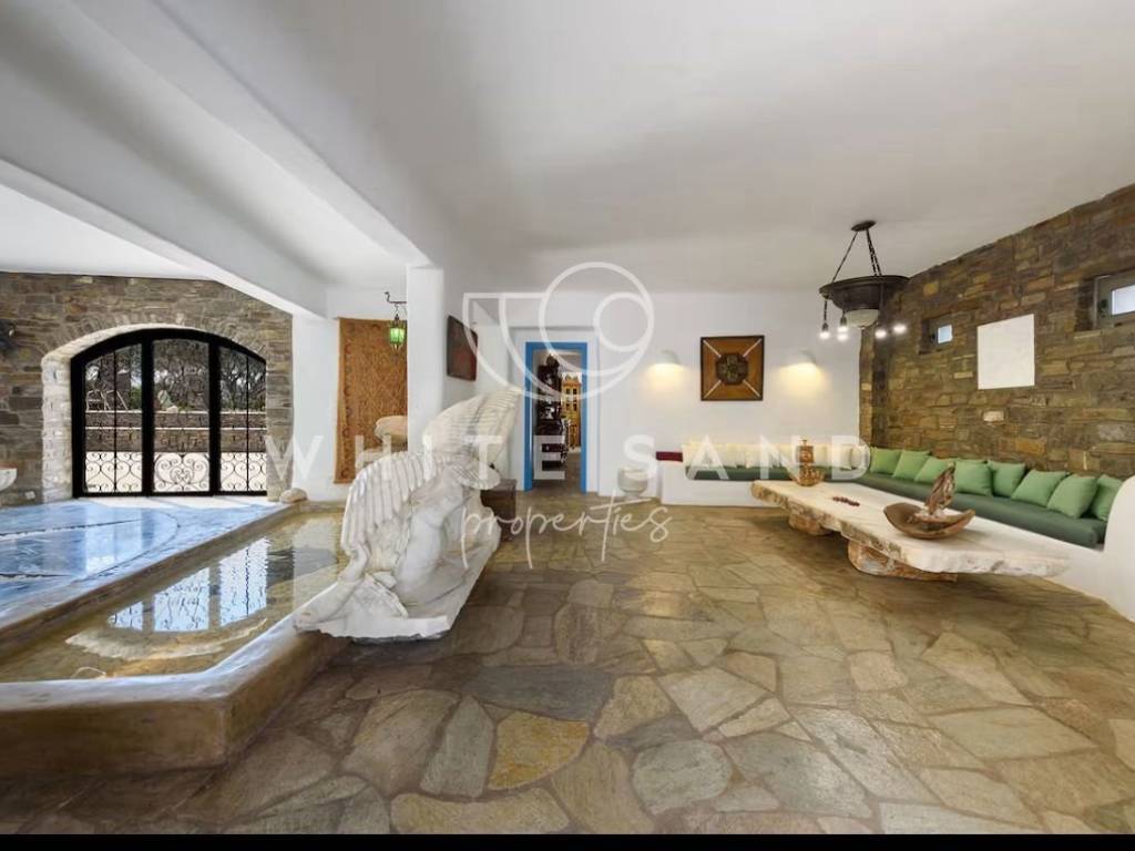 Εσωτερικοι χώροι