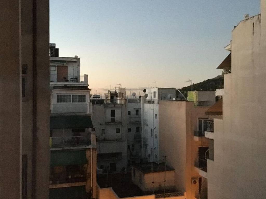 Θέα από μπαλκόνι