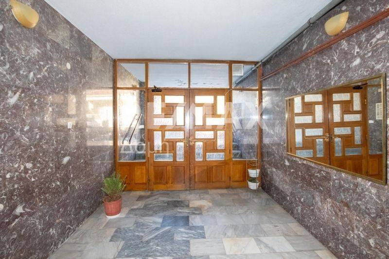 Είσοδος οικοδομής