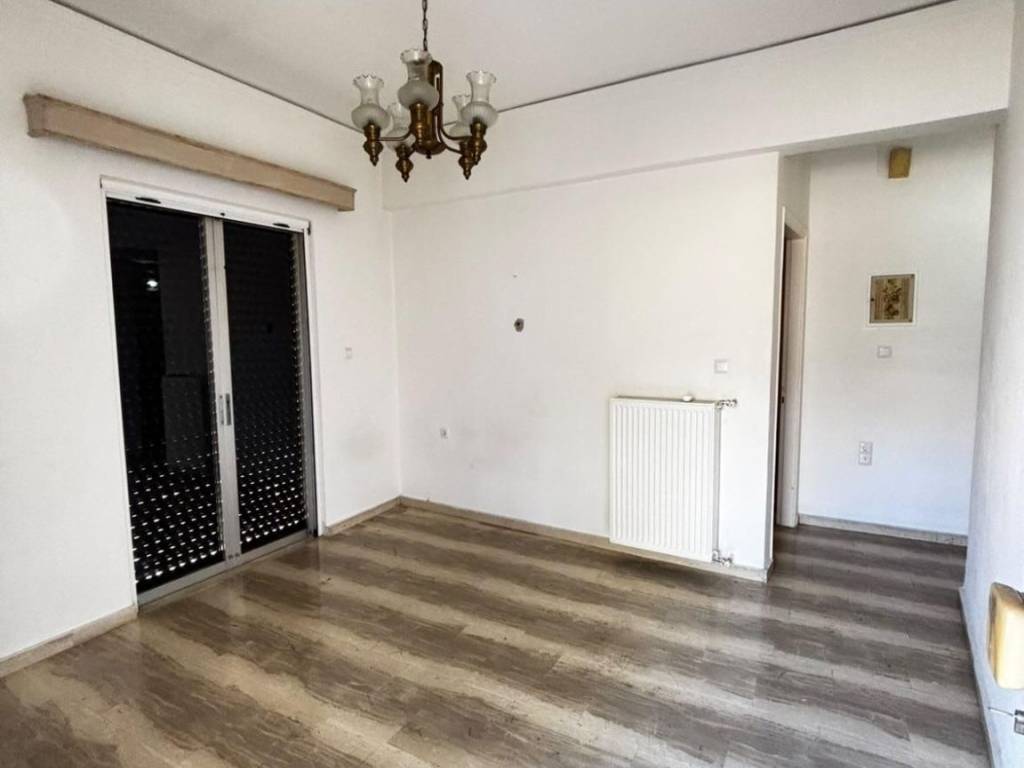 Το καθιστικό από την είσοδο