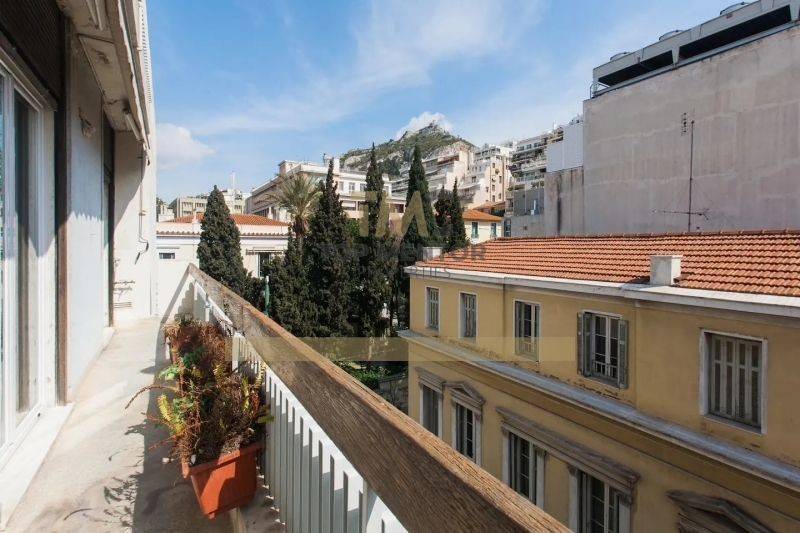 Θέα από μπαλκόνι