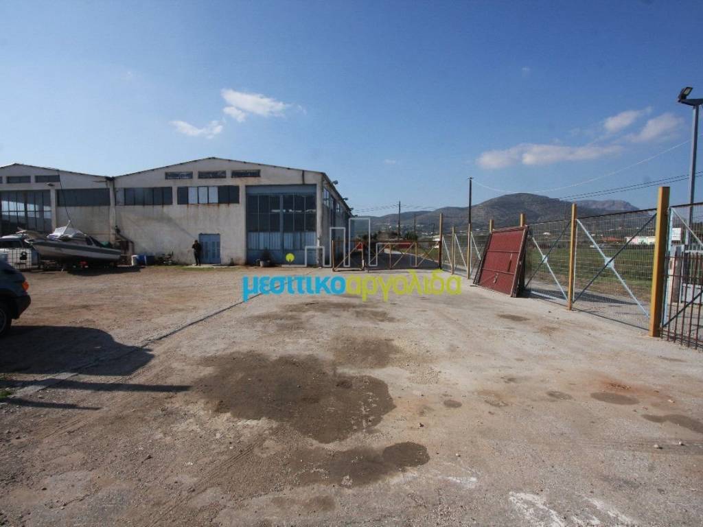 Εσωτερικοι χώροι