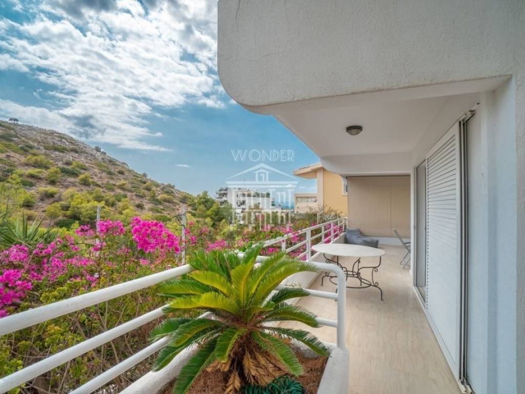 Θέα από μπαλκόνι