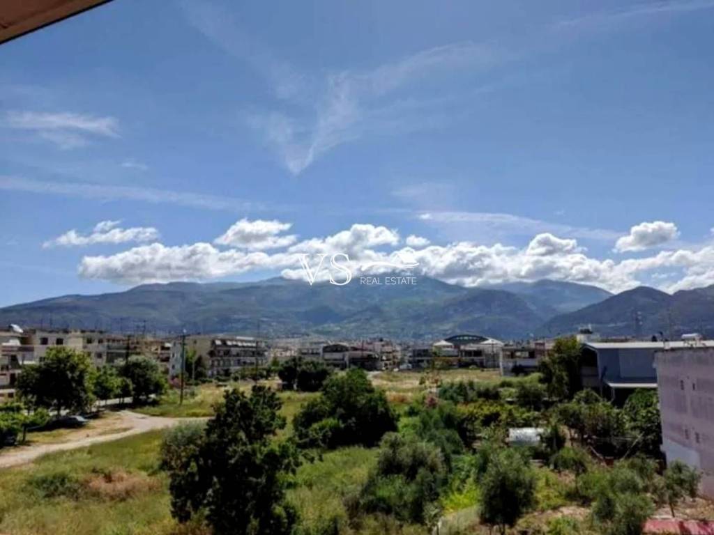 Θέα απο μπαλκόνι