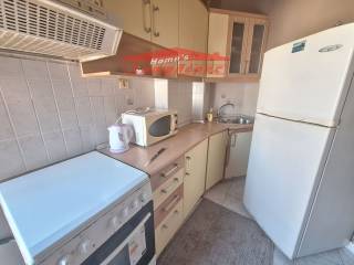 ΞΕΧΩΡΙΣΤΗ ΚΟΥΖΙΝΑ