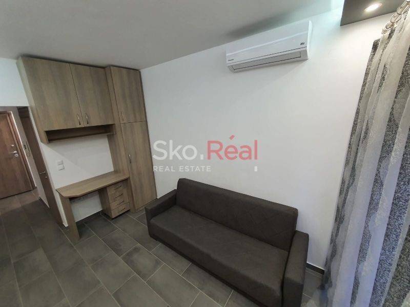 Σαλοκουζίνα