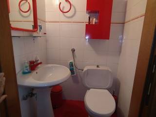 ANYPLACE MESITIKES YPERESIES