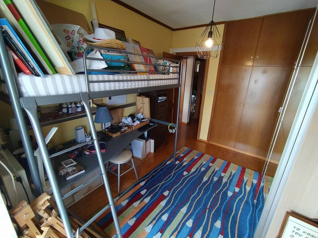 ANYPLACE MESITIKES YPERESIES