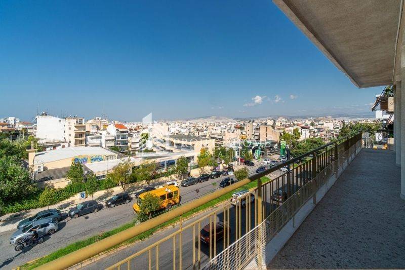 Θέα από μπαλκόνι