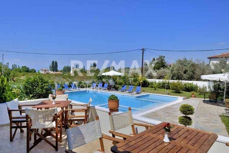 Εξωτερικός χώρος,Πισίνα