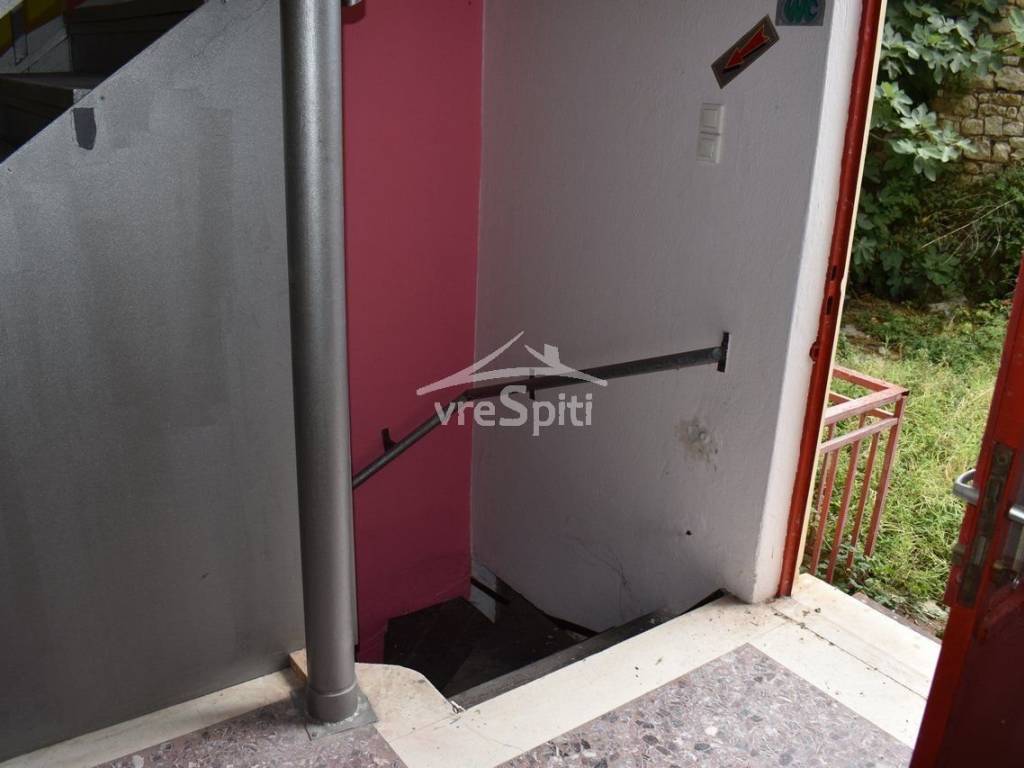 ΑΠΟΨΗ ΚΑΤΑΣΤΗΜΑΤΟΣ