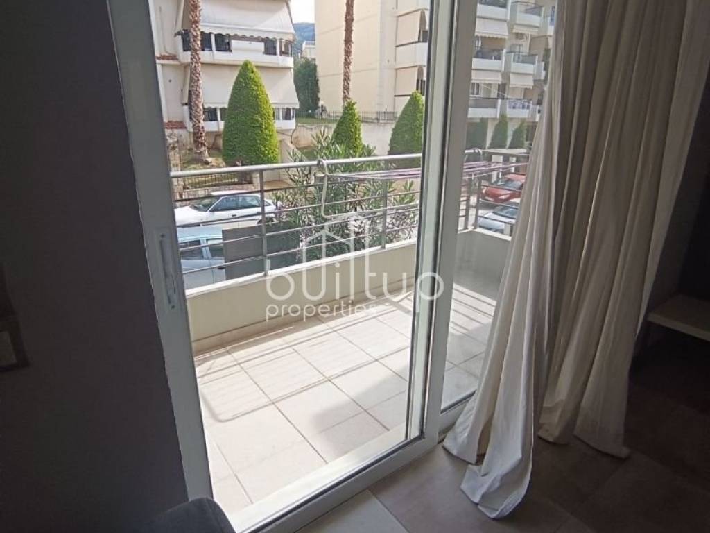 Θέα από μπαλκόνι