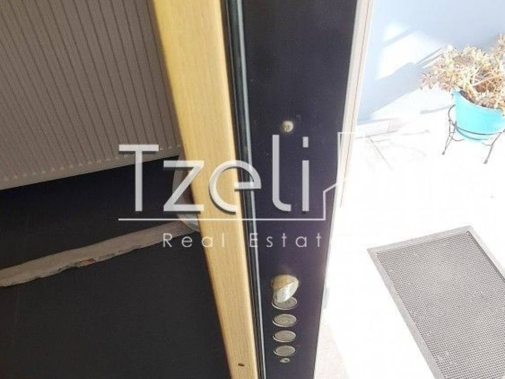 Πόρτα ασφαλείας