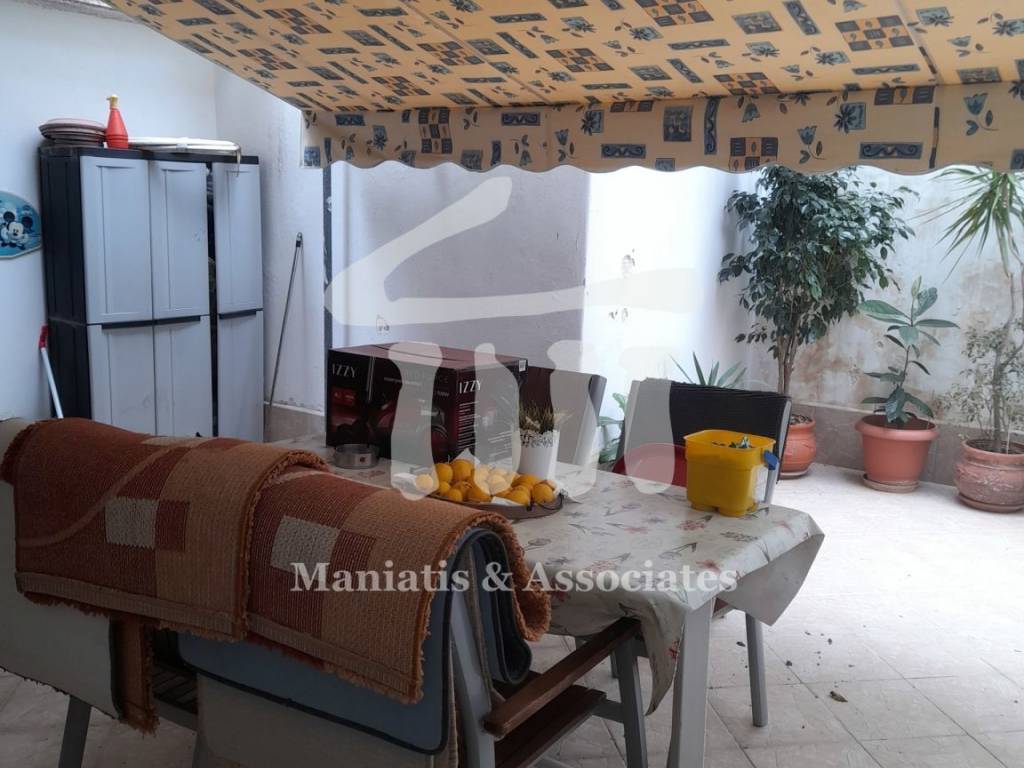 Εξωτερικοι χώροι