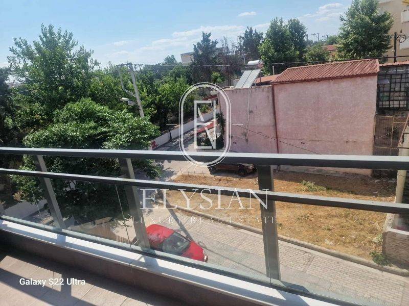 Θέα από μπαλκόνι